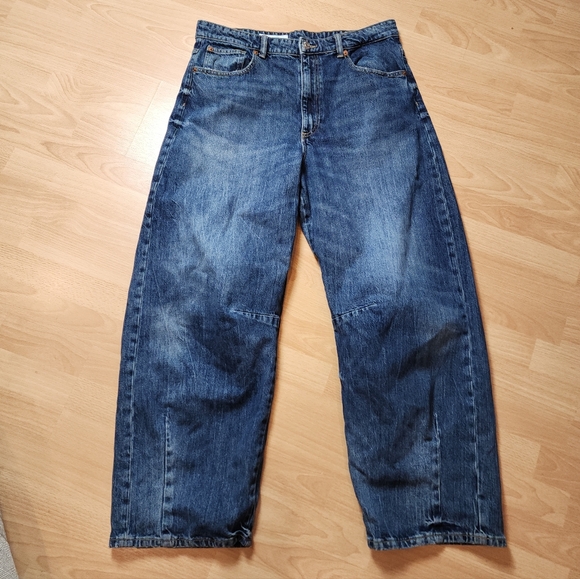 Zara Barrel Jeans Women's Size 10 Medium Wash Rigid Denim 29" Inseam Hi-Rise - Picture 4 of 16